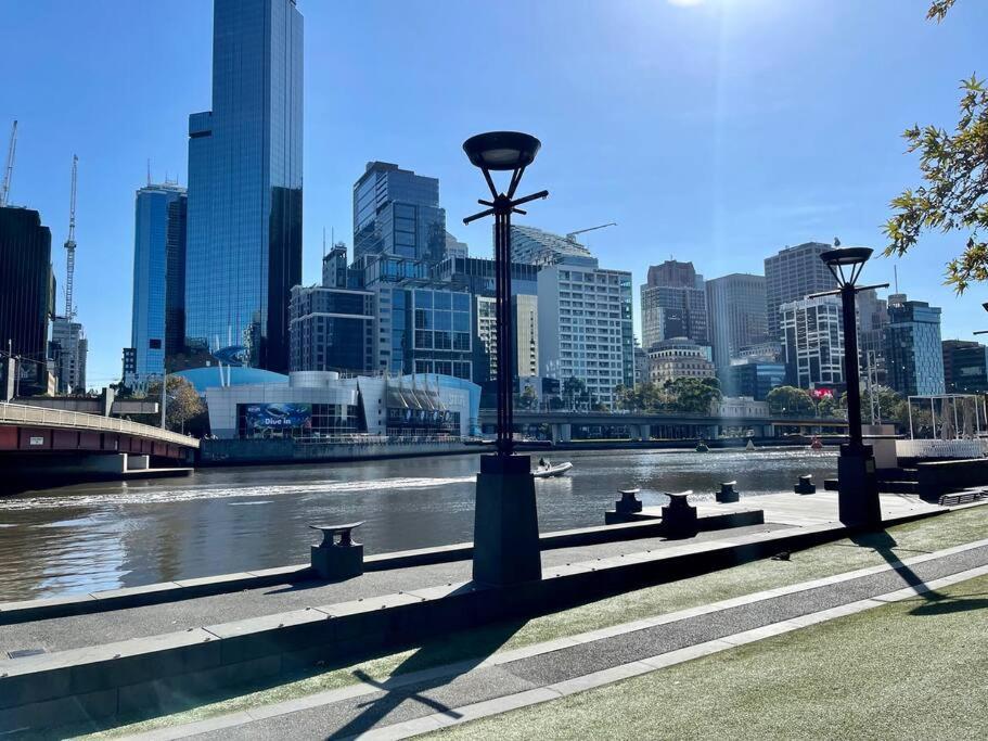 Morgan Place - Central Melbourne Cbd Apartment On Flinders Lane Late Check-Out, Complimentary Welcome Hamper エクステリア 写真
