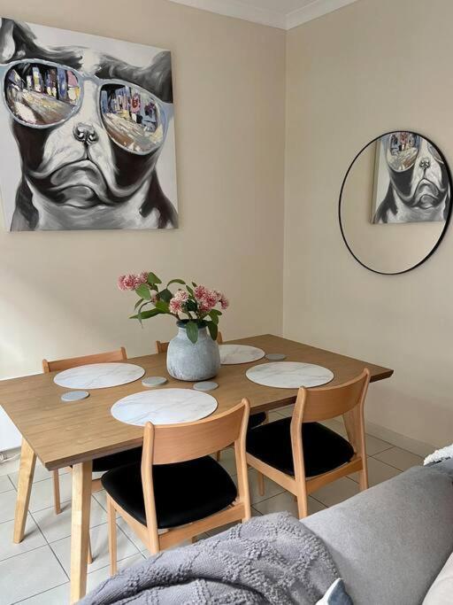 Morgan Place - Central Melbourne Cbd Apartment On Flinders Lane Late Check-Out, Complimentary Welcome Hamper エクステリア 写真